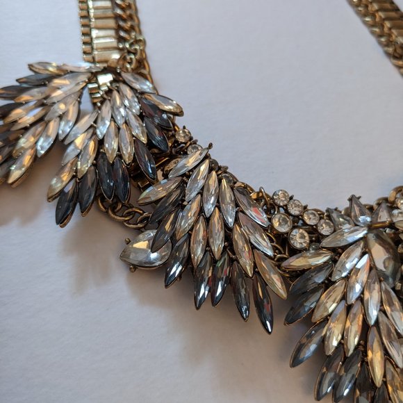 Statement Necklace - Picture 3 of 4